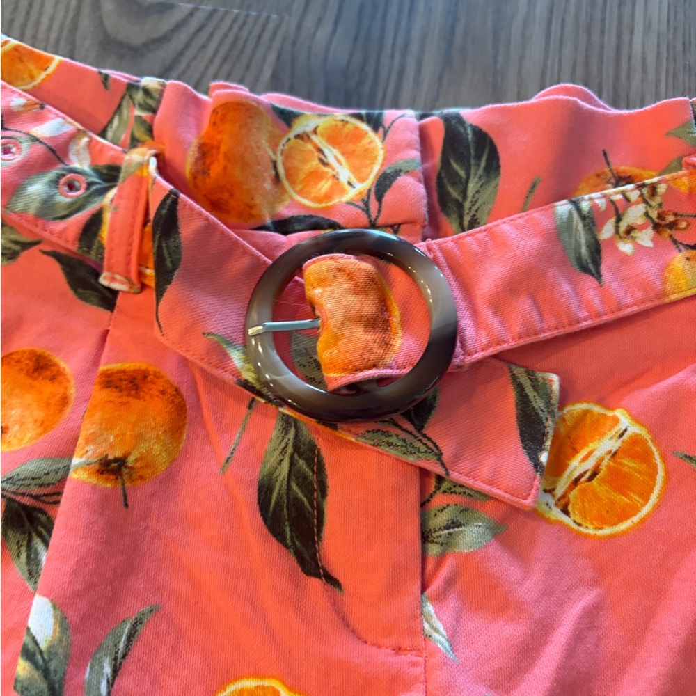 Women's LOFT Shorts - Picture 2 of 3